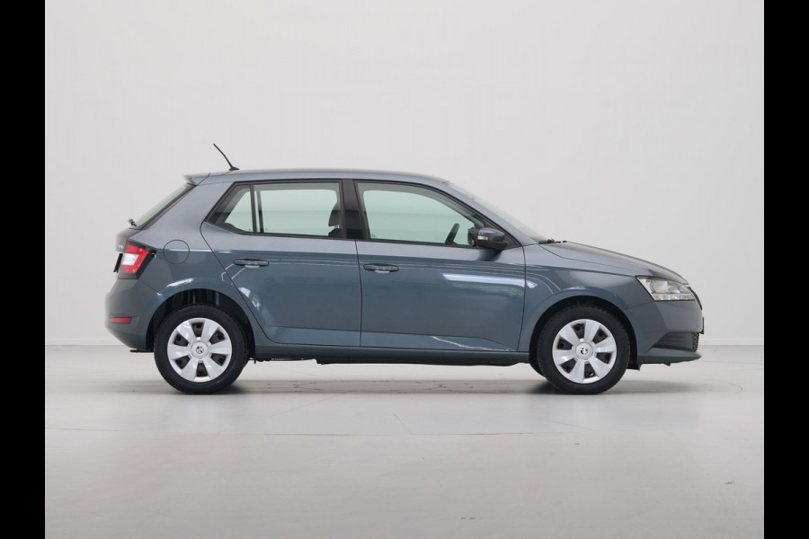 Škoda Fabia 1.0 75pk Active Navi via app Airco Cruise Pdc achter 3