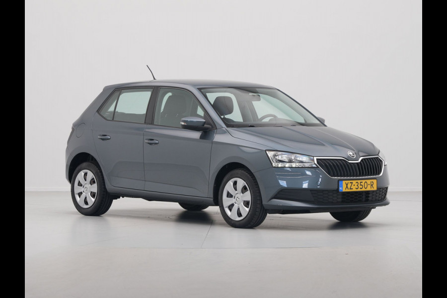 Škoda Fabia 1.0 75pk Active Navi via app Airco Cruise Pdc achter 3