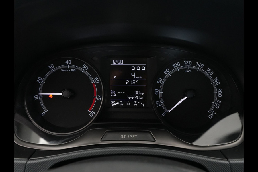 Škoda Fabia 1.0 75pk Active Navi via app Airco Cruise Pdc achter 3