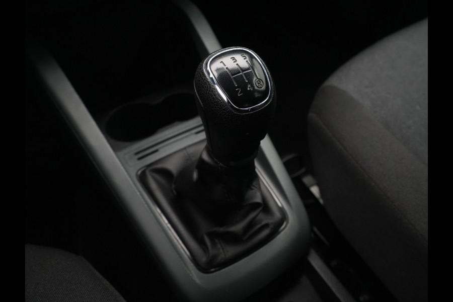 Škoda Fabia 1.0 75pk Active Navi via app Airco Cruise Pdc achter 3