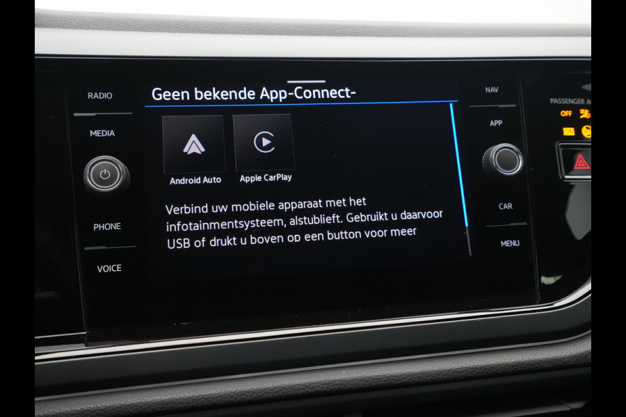Volkswagen Polo 1.0 TSI R-Line Carplay Sfeerverlichting Pdc Acc 128