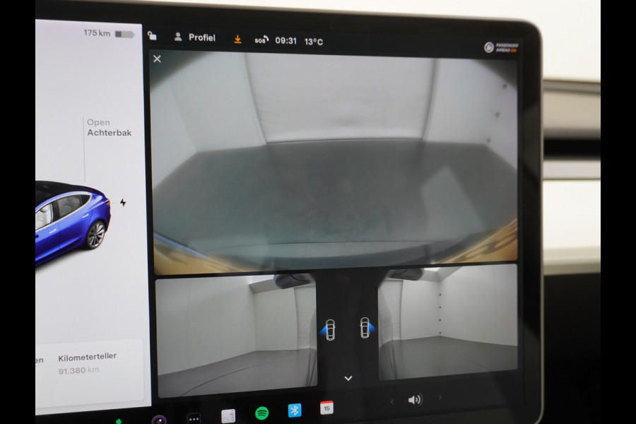 Tesla Model 3 Long Range AWD 75kWh 463PK Lmv 19" Ivoor Interieur FSD-Full Self Driving Computer-3 Premium Audio 4wd AutoPilot Panoramadak Came Stoel en achterbank verwarming Electr.Stoelen+Memory+Easy-Entry WiFi Origineel Nederlandse auto Grootste accu Tot 16,5kwh thuis laden. Accu/Motor Garantie tot 29-12-2027 max 192.000km
