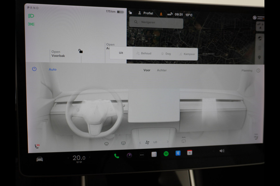 Tesla Model 3 Long Range AWD 75kWh 463PK Lmv 19" Ivoor Interieur FSD-Full Self Driving Computer-3 Premium Audio 4wd AutoPilot Panoramadak Came Stoel en achterbank verwarming Electr.Stoelen+Memory+Easy-Entry WiFi Origineel Nederlandse auto Grootste accu Tot 16,5kwh thuis laden. Accu/Motor Garantie tot 29-12-2027 max 192.000km