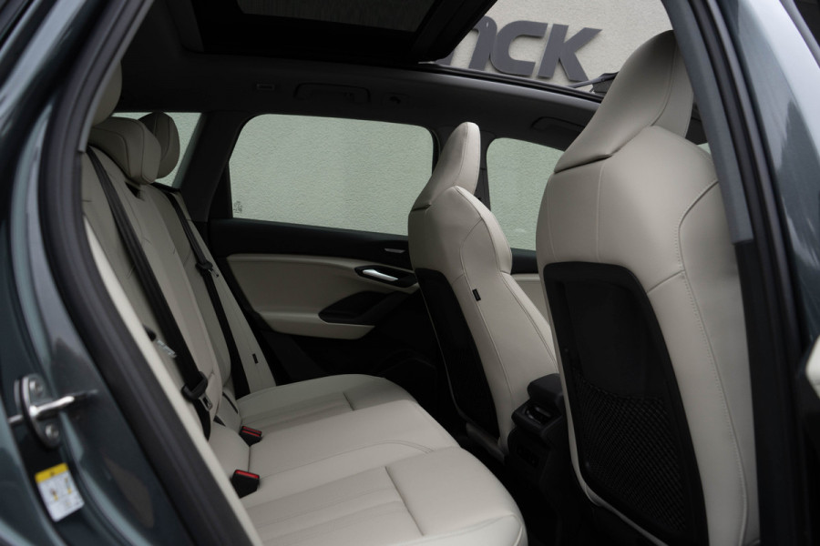 Audi Q6 e-tron Quattro 285kW /  S-line/ Luchtvering/ Bang & Olufsen Sound System / Trekhaak/ Panoramadak/ 285kW (388PK)