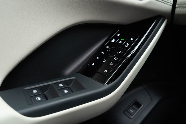 Audi Q6 e-tron Quattro 285kW /  S-line/ Luchtvering/ Bang & Olufsen Sound System / Trekhaak/ Panoramadak/ 285kW (388PK)