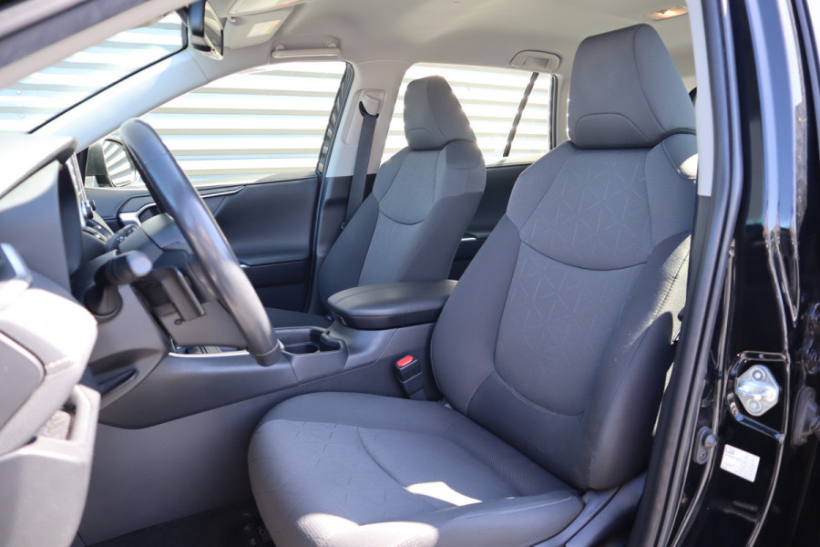 Toyota RAV4 2.5 Hybrid Active Climate Control / Adaptieve Cruise Control / Camera / LMV / Navigatiesysteem /