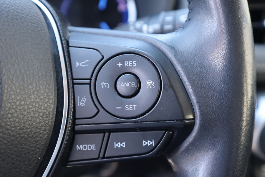 Toyota RAV4 2.5 Hybrid Active Climate Control / Adaptieve Cruise Control / Camera / LMV / Navigatiesysteem /