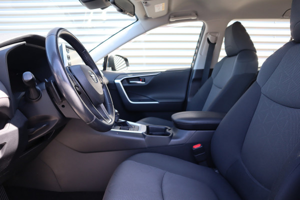 Toyota RAV4 2.5 Hybrid Active Climate Control / Adaptieve Cruise Control / Camera / LMV / Navigatiesysteem /