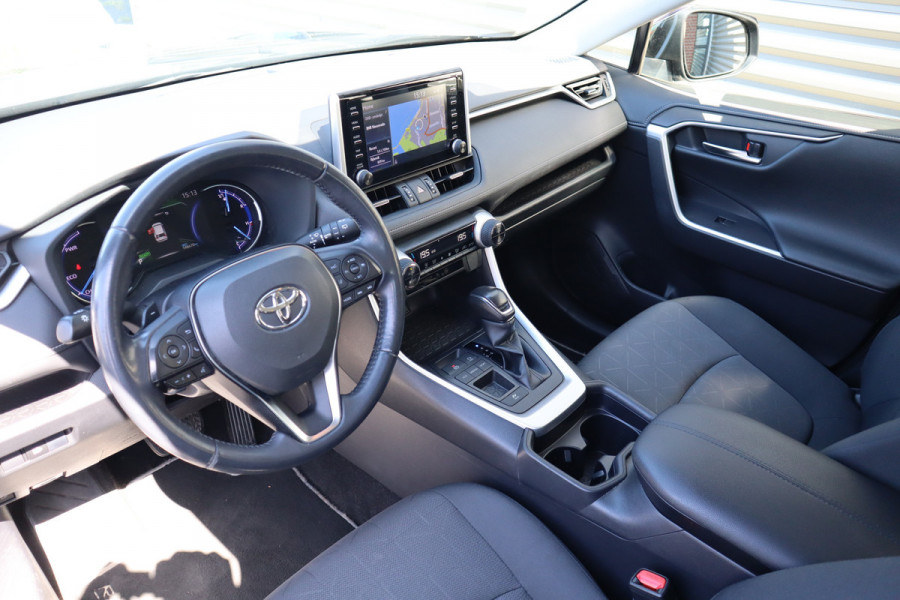 Toyota RAV4 2.5 Hybrid Active Climate Control / Adaptieve Cruise Control / Camera / LMV / Navigatiesysteem /