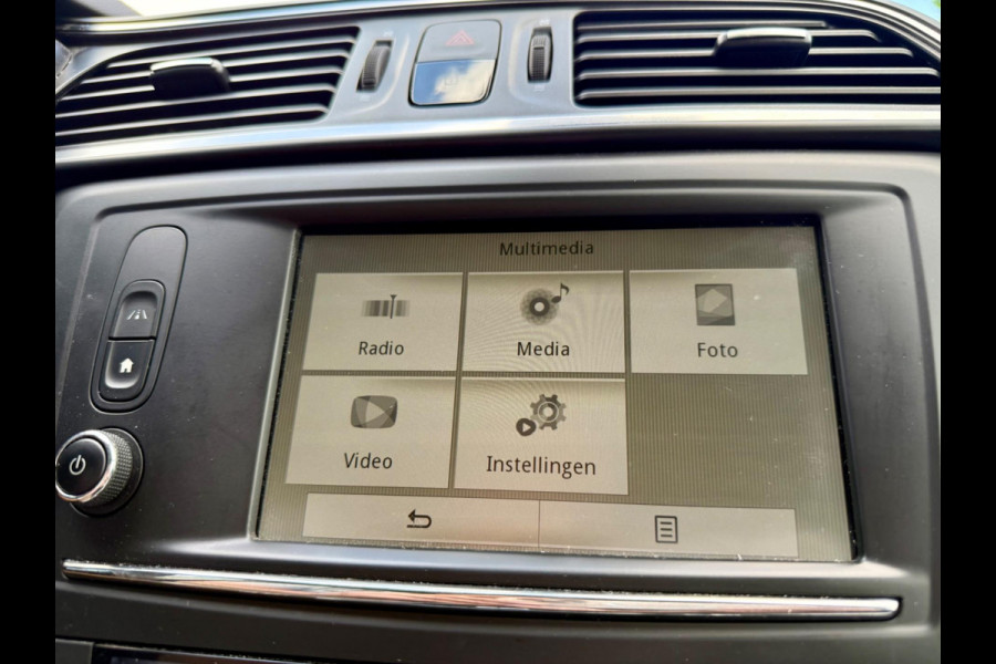 Renault Kadjar 1.2 TCe Automaat Intens, NAP, KeyLess, Trekhaak