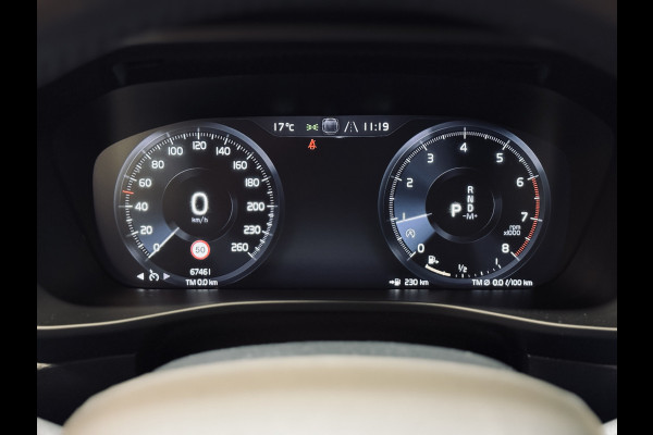 Volvo XC40 1.5 T2 Inscription Expr. Aut. | 19" | harman/kardon | Keyless | Camera