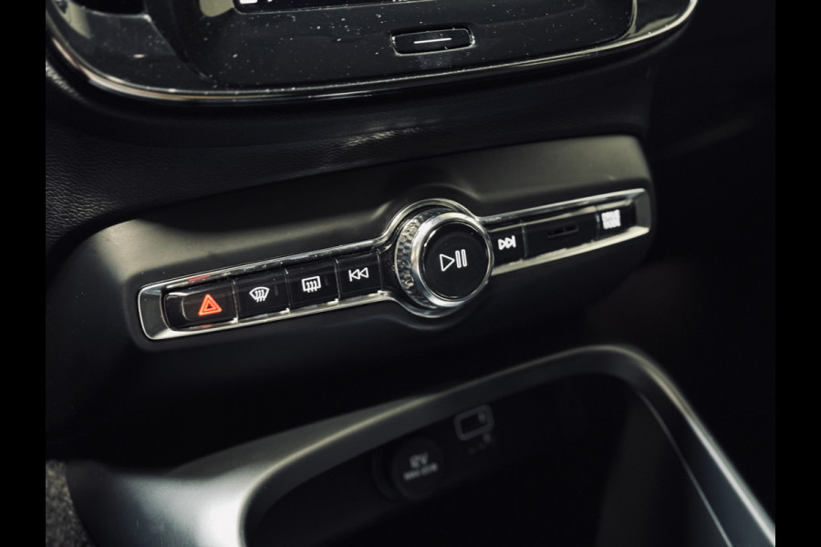 Volvo XC40 1.5 T2 Inscription Expr. Aut. | 19" | harman/kardon | Keyless | Camera