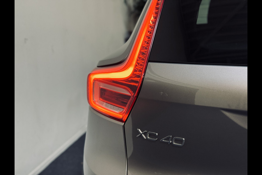 Volvo XC40 1.5 T2 Inscription Expr. Aut. | 19" | harman/kardon | Keyless | Camera