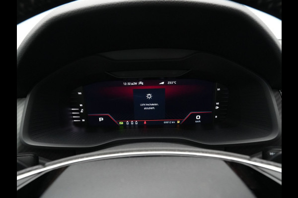 Škoda Kodiaq 1.5 TSI 150pk DSG Sportline Business Panorama Navigatie Wegkl. trekhaak Camera