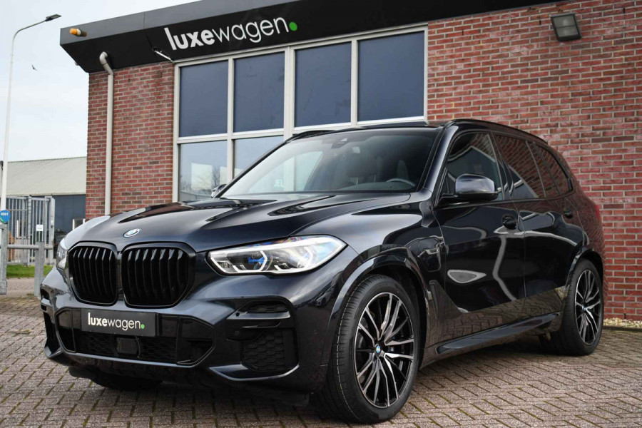 BMW X5 xDrive45e M-Sport Pano M-zetel Trekh Nightv Soft-cl ACC 360 Massage+Vent HUD