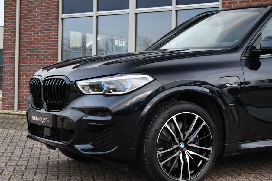 BMW X5 xDrive45e M-Sport Pano M-zetel Trekh Nightv Soft-cl ACC 360 Massage+Vent HUD