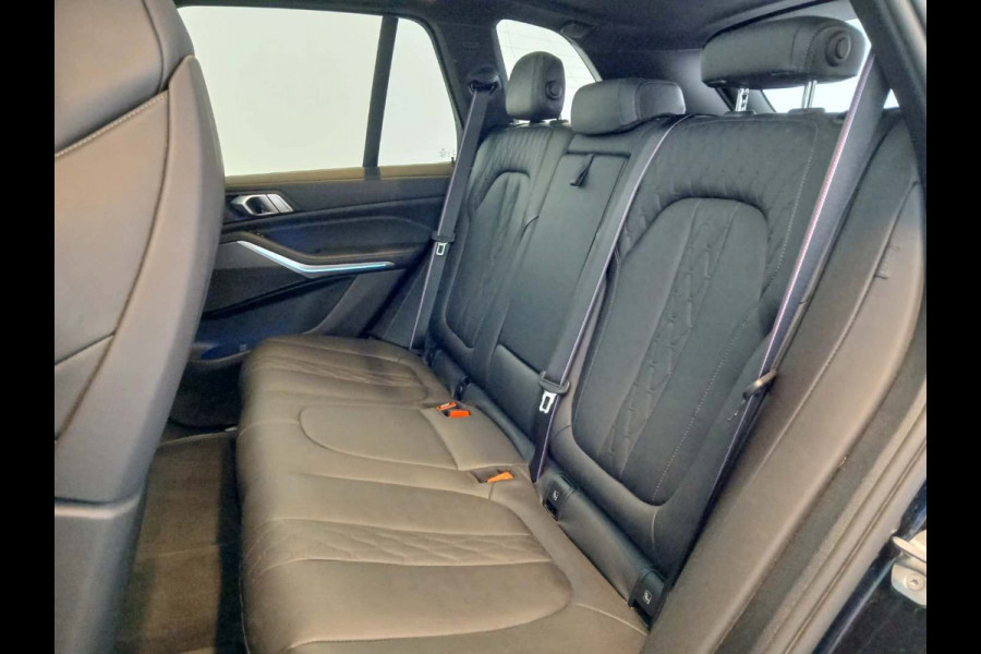 BMW X5 xDrive45e M-Sport Pano M-zetel Trekh Nightv Soft-cl ACC 360 Massage+Vent HUD