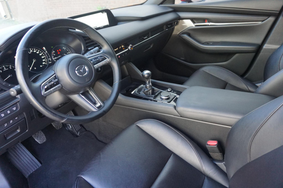 Mazda 3 2.0 e-SkyActiv-X M Hybrid 180/Leer/Head-Up/Bose /Dealeronderhouden.