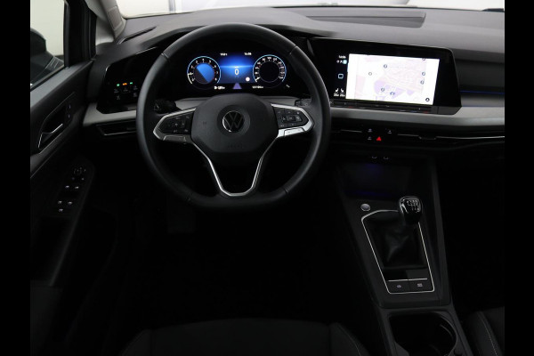 Volkswagen GOLF Variant 1.0 TSI Life Business | Trekhaak | Sfeerverlichting | Apple CarPlay | Stoelverwarming | Cruise Control Adaptief | Navigatie | LMV