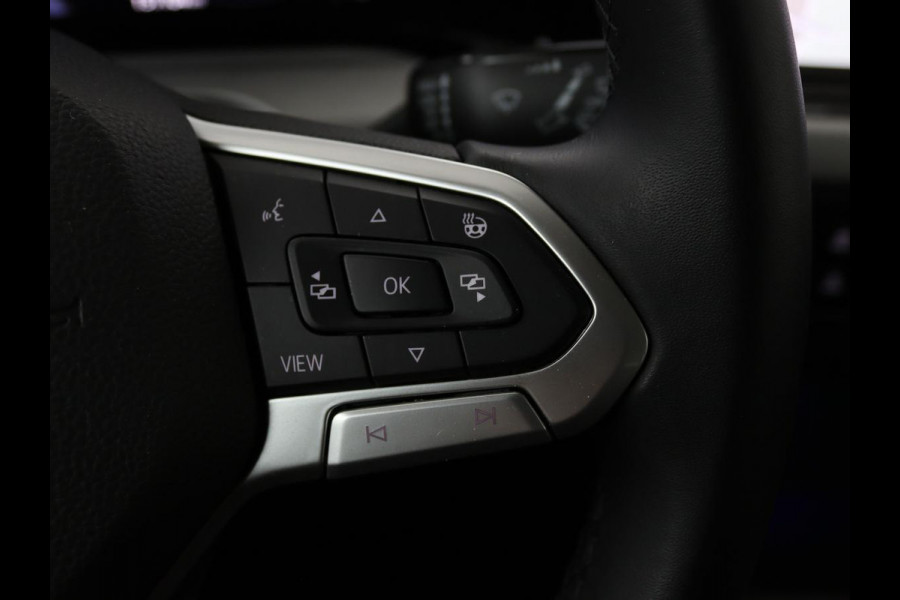 Volkswagen GOLF Variant 1.0 TSI Life Business | Trekhaak | Sfeerverlichting | Apple CarPlay | Stoelverwarming | Cruise Control Adaptief | Navigatie | LMV