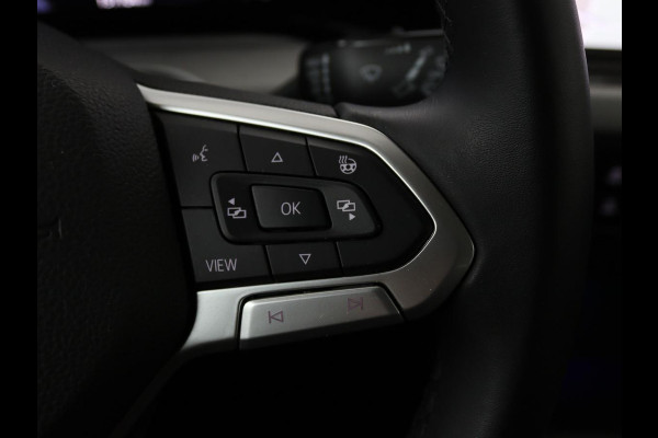 Volkswagen GOLF Variant 1.0 TSI Life Business | Trekhaak | Sfeerverlichting | Apple CarPlay | Stoelverwarming | Cruise Control Adaptief | Navigatie | LMV