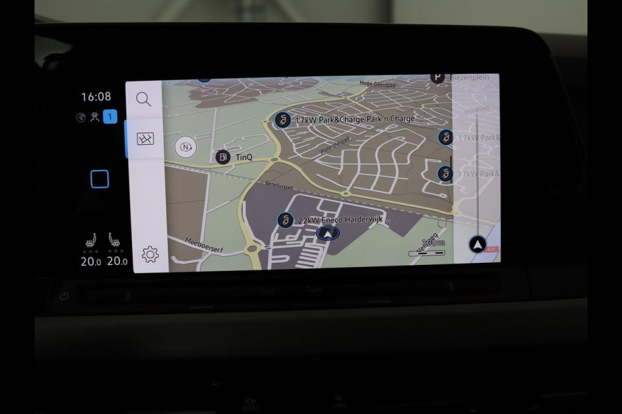 Volkswagen GOLF Variant 1.0 TSI Life Business | Trekhaak | Sfeerverlichting | Apple CarPlay | Stoelverwarming | Cruise Control Adaptief | Navigatie | LMV
