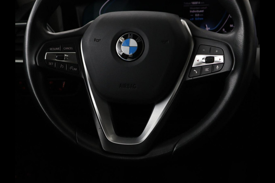 BMW 3 Serie Touring 330e eDrive Edition | Trekhaak | Leder | Apple CarPlay | Navigatie | Stoelverwarming | Cruise Control | LMV