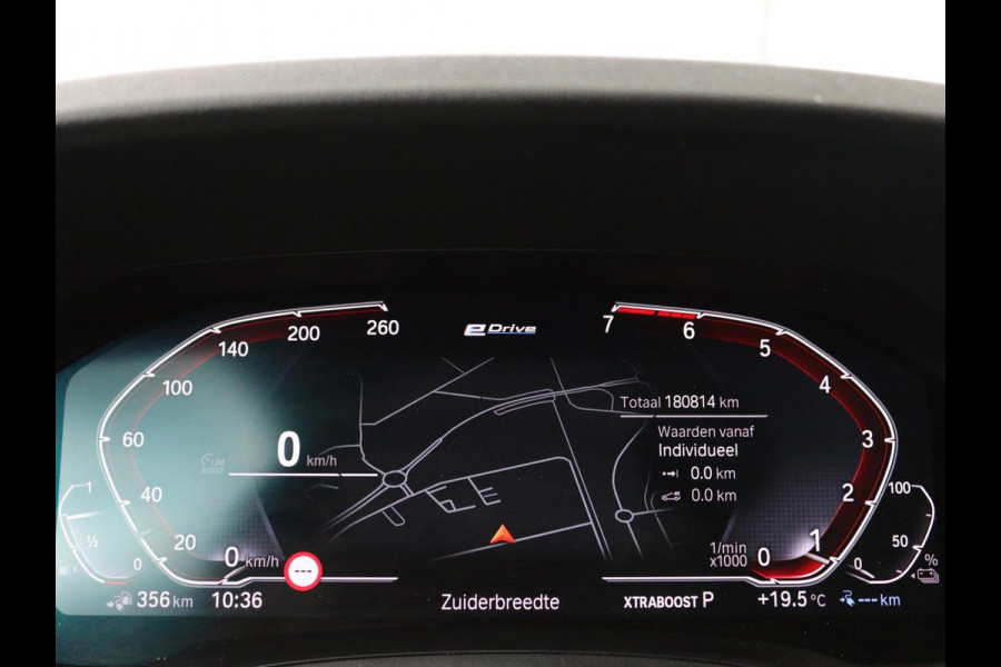 BMW 3 Serie Touring 330e eDrive Edition | Trekhaak | Leder | Apple CarPlay | Navigatie | Stoelverwarming | Cruise Control | LMV