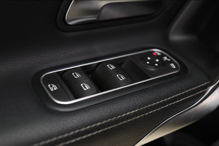 Mercedes-Benz A-Klasse 250 AMG 4MATIC /PANO/MEMORY/BUR/LEER/CAM/SFEER/VOL