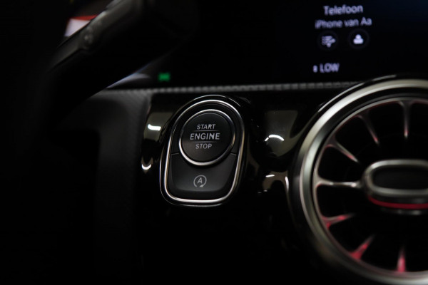 Mercedes-Benz A-Klasse 250 AMG 4MATIC /PANO/MEMORY/BUR/LEER/CAM/SFEER/VOL