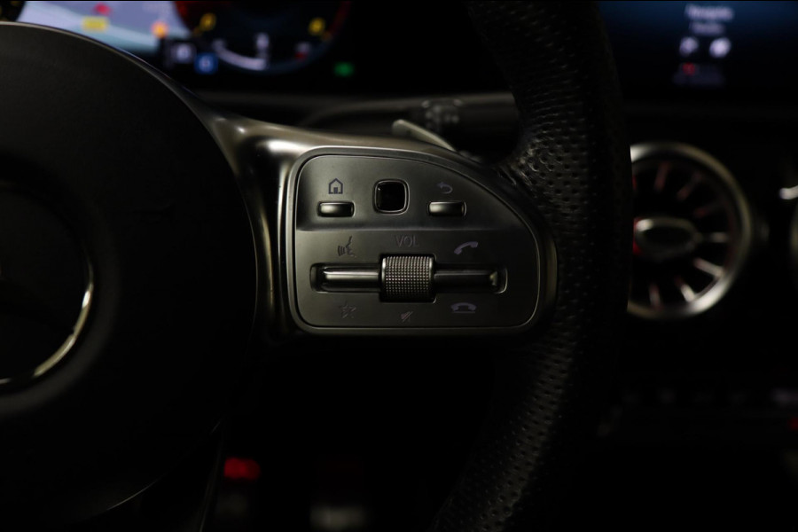 Mercedes-Benz A-Klasse 250 AMG 4MATIC /PANO/MEMORY/BUR/LEER/CAM/SFEER/VOL
