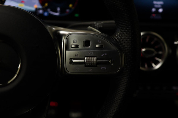 Mercedes-Benz A-Klasse 250 AMG 4MATIC /PANO/MEMORY/BUR/LEER/CAM/SFEER/VOL
