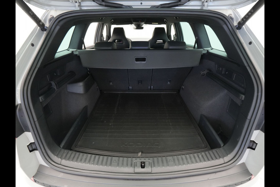 Škoda Kodiaq 1.5 TSI 150pk DSG Sportline Business Navigatie Stoelverwarming Camera Elek. kofferklep 287