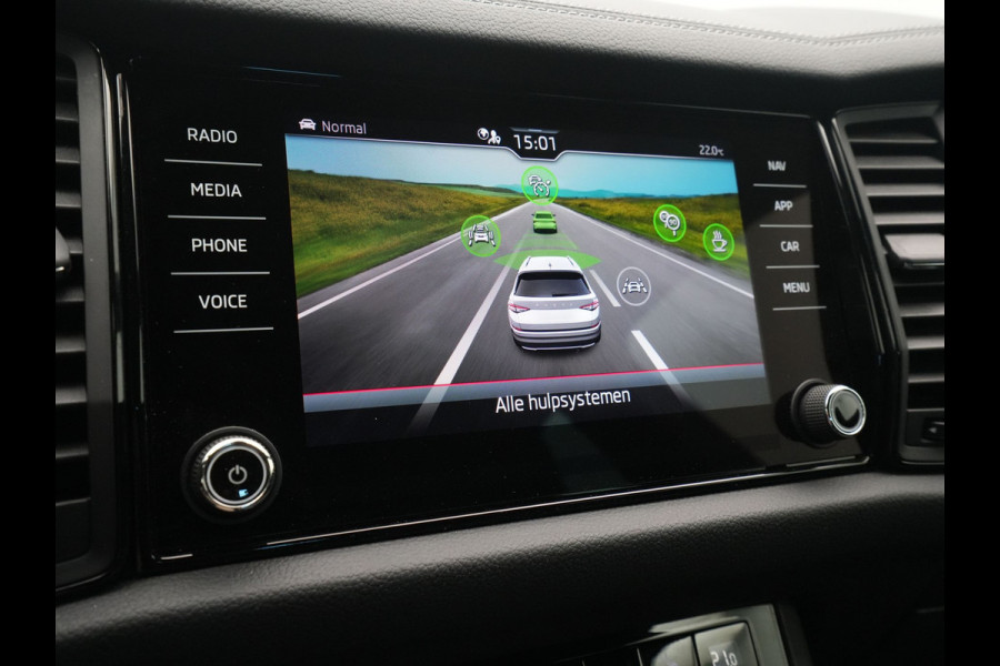 Škoda Kodiaq 1.5 TSI 150pk DSG Sportline Business Navigatie Stoelverwarming Camera Elek. kofferklep 287