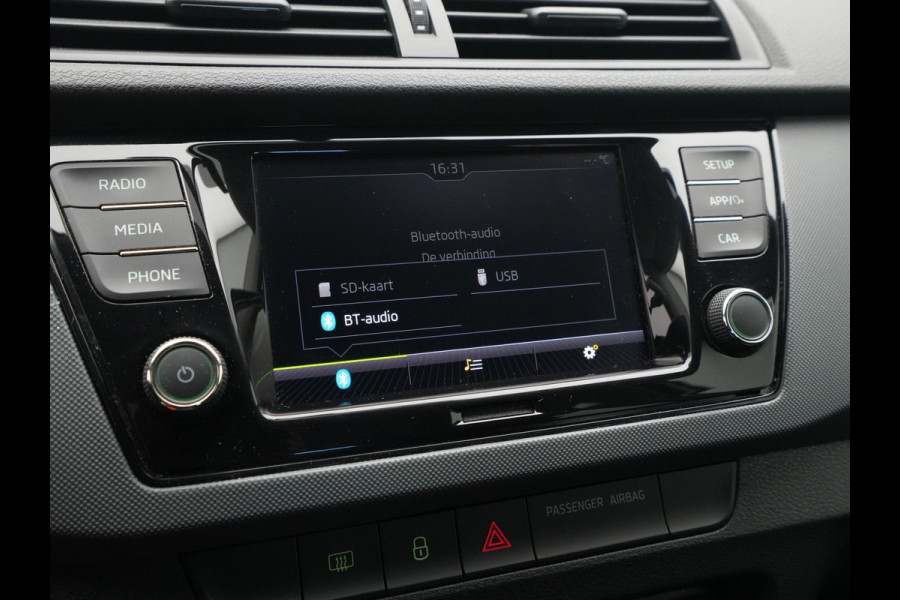 Škoda Fabia Combi 1.0 75pk Active Navi via app Airco Cruise 329