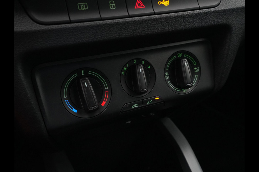 Škoda Fabia Combi 1.0 75pk Active Navi via app Airco Cruise 329