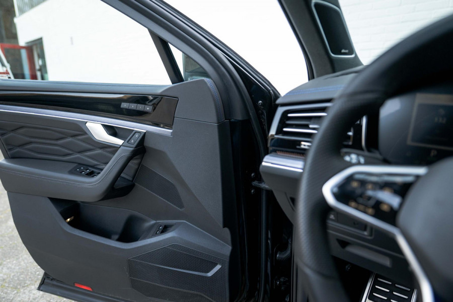 Volkswagen Touareg 3.0 TSI eHybrid R 4M Puglia DynAudio Trekhaak