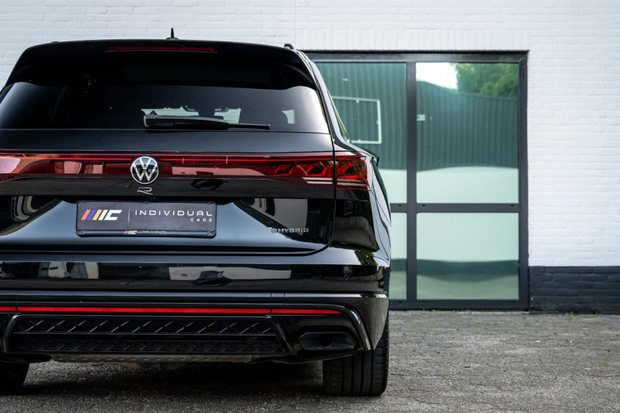 Volkswagen Touareg 3.0 TSI eHybrid R 4M Puglia DynAudio Trekhaak
