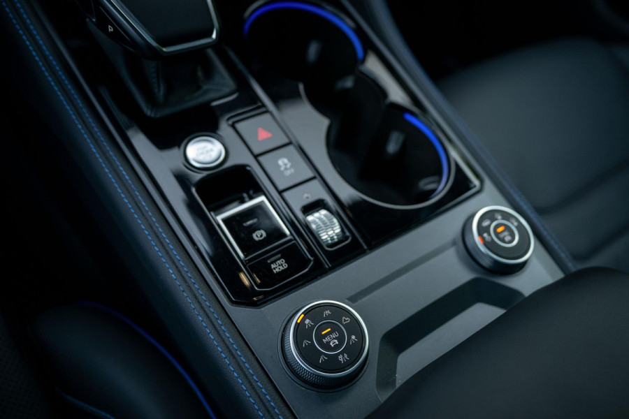 Volkswagen Touareg 3.0 TSI eHybrid R 4M Puglia DynAudio Trekhaak