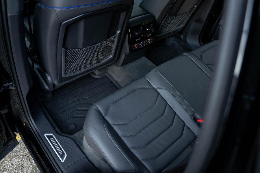 Volkswagen Touareg 3.0 TSI eHybrid R 4M Puglia DynAudio Trekhaak