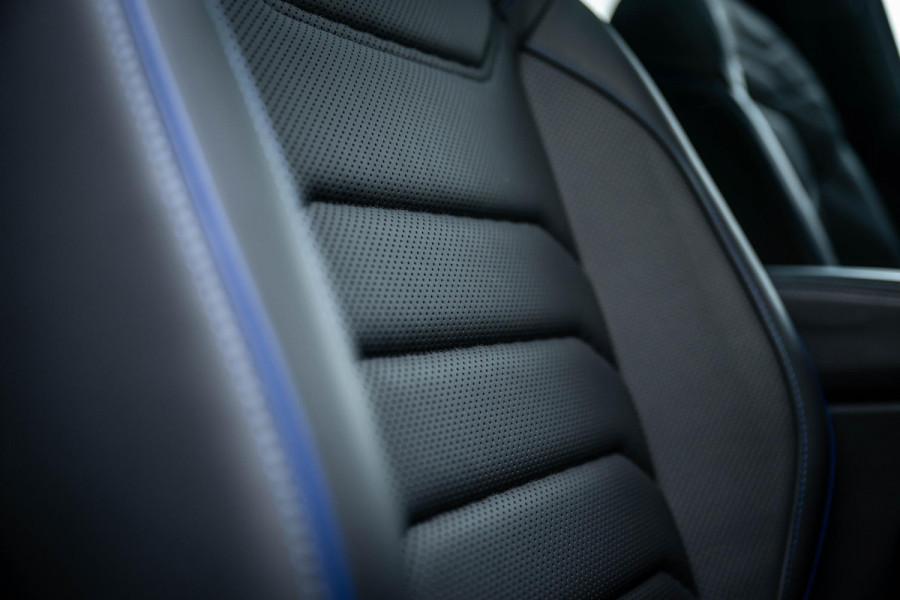 Volkswagen Touareg 3.0 TSI eHybrid R 4M Puglia DynAudio Trekhaak