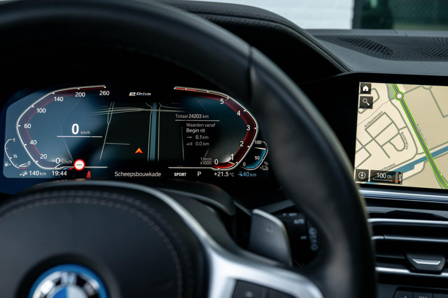 BMW X5 xDrive45e M-Sport Pano Laser H/K 360° HuD Trekhaak