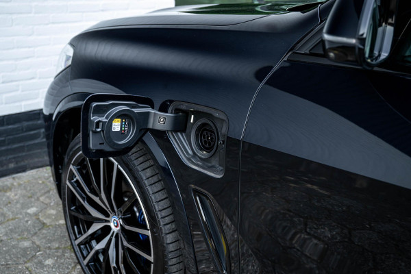 BMW X5 xDrive45e M-Sport Pano Laser H/K 360° HuD Trekhaak