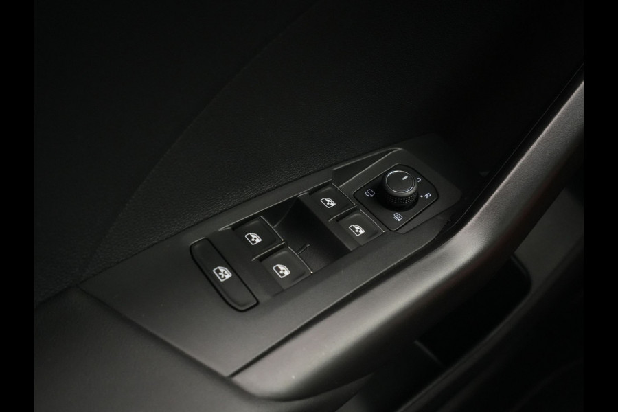 Volkswagen T-Cross 1.0 TSI R-Line Carplay Led Adaptive Cruise Control