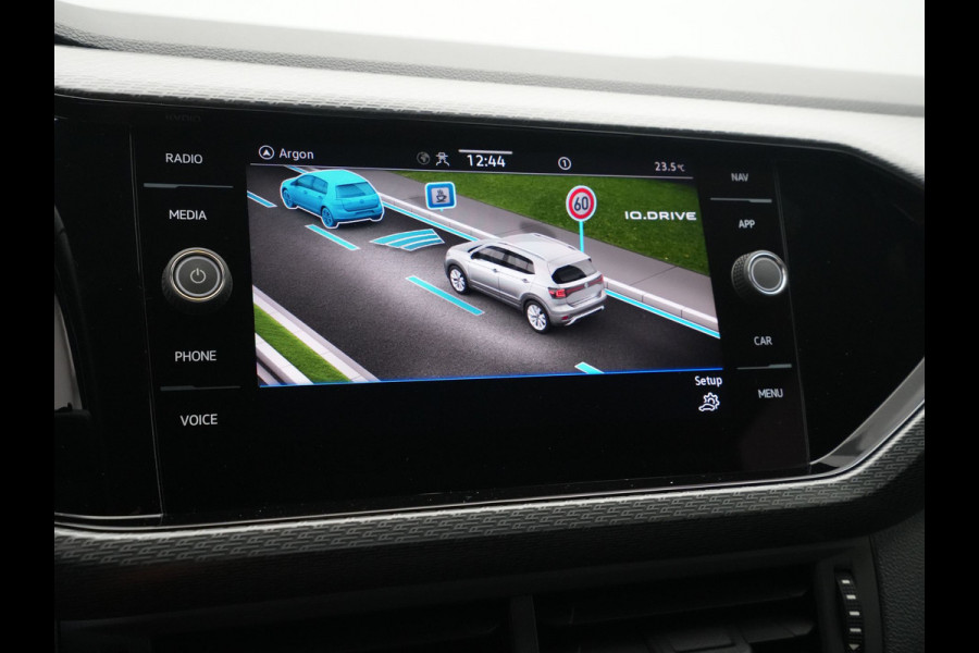 Volkswagen T-Cross 1.0 TSI R-Line Carplay Led Adaptive Cruise Control