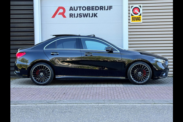 Mercedes-Benz A-Klasse 200 AMG Line Memory/360/HuD/Pano