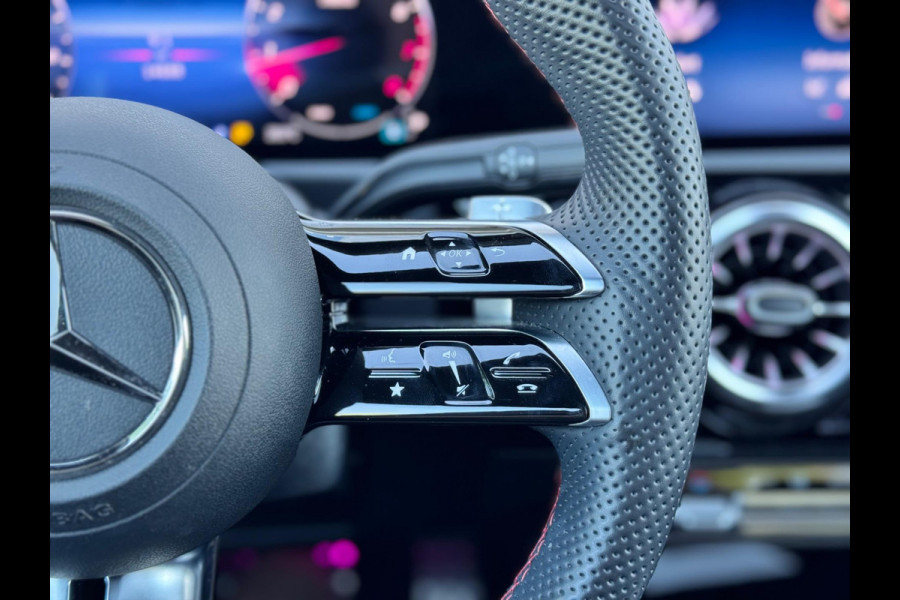 Mercedes-Benz A-Klasse 200 AMG Line Memory/360/HuD/Pano