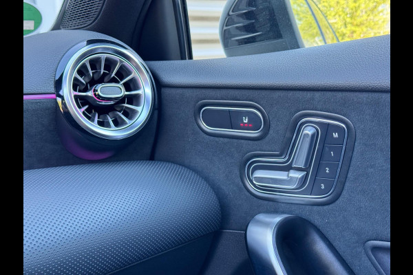 Mercedes-Benz A-Klasse 200 AMG Line Memory/360/HuD/Pano