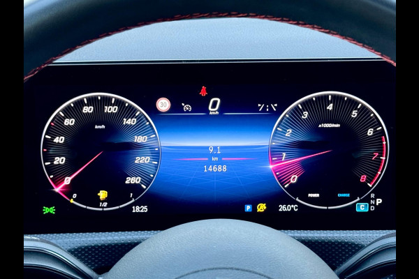 Mercedes-Benz A-Klasse 200 AMG Line Memory/360/HuD/Pano