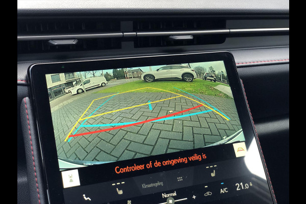 Lexus LBX 1.5 Hybrid Emotion Bi Tone | Leer, Stoel + Stuurverwarming, Parkeersensoren, Dodehoekherkenning